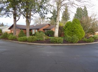 2445 Laralee St, Springfield, OR 97477