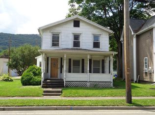 271 Park Ave, Corning, NY 14830