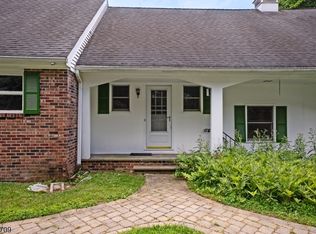19 Yardley Rd, Mendham Twp., NJ 07945