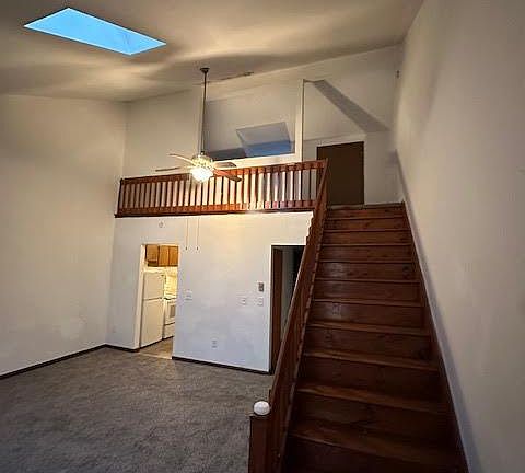 2nd image of 6 Myrtle Ave Floor 2