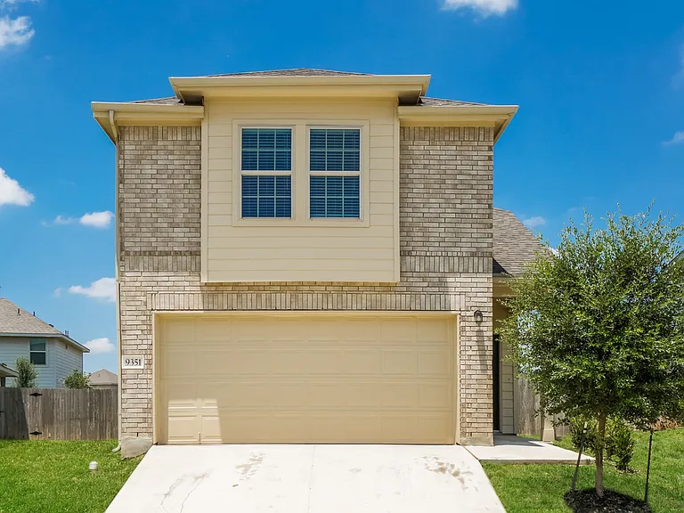 9351 Evening Shade Ct — Photo 1