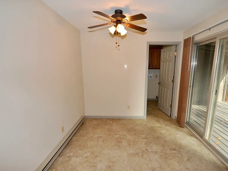 9972 N Hillview Dr — Photo 25