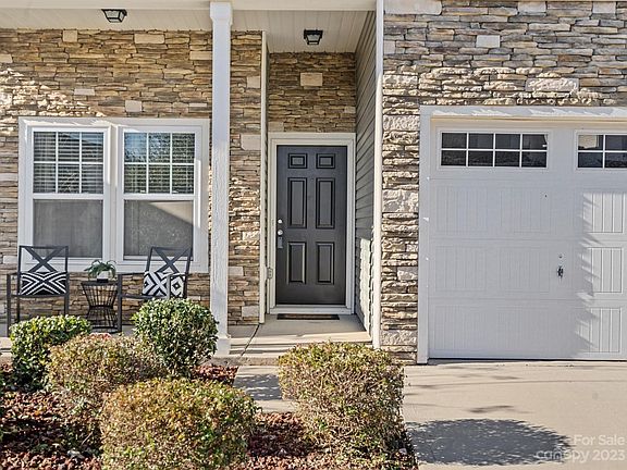 4th image of 5214 Crystal Lakes Dr