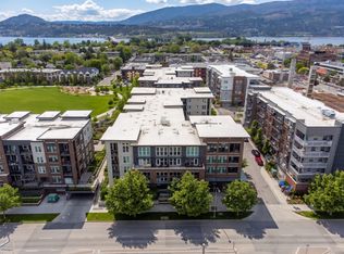 1770 Richter St #PENTHOUSE 7, Kelowna, BC V1Y0E6
