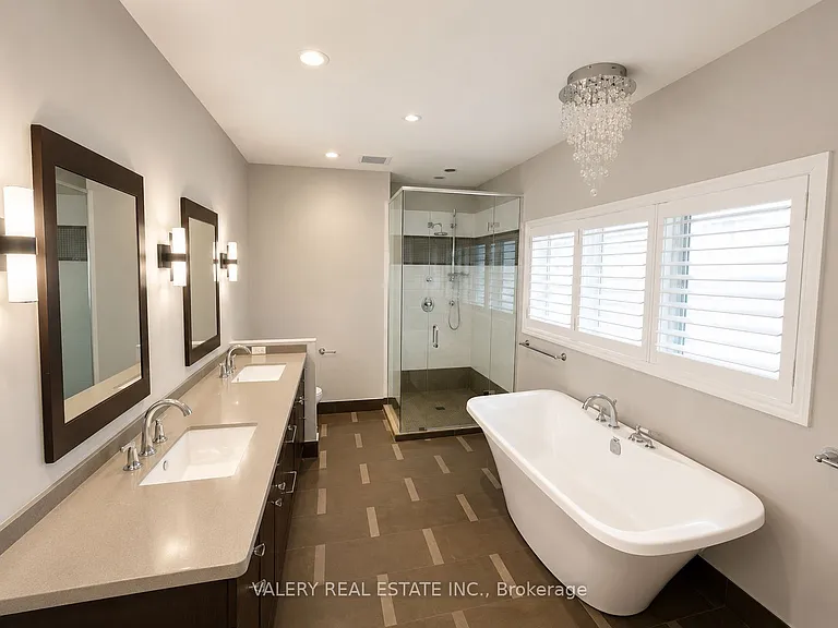 32 Belvedere Dr — Photo 10