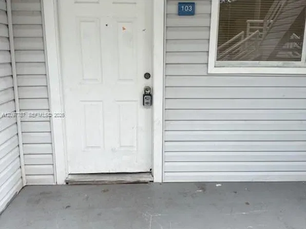 3425 NW 44th St APT 103, Fort Lauderdale, FL 33309