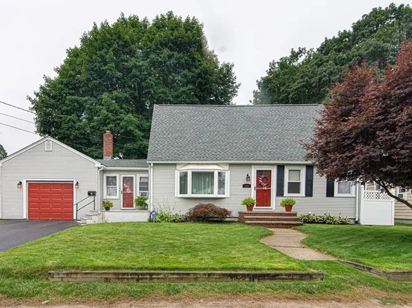 109 Lyman Ave, North Providence, RI 02911