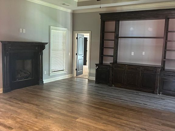 Living to Master Bed