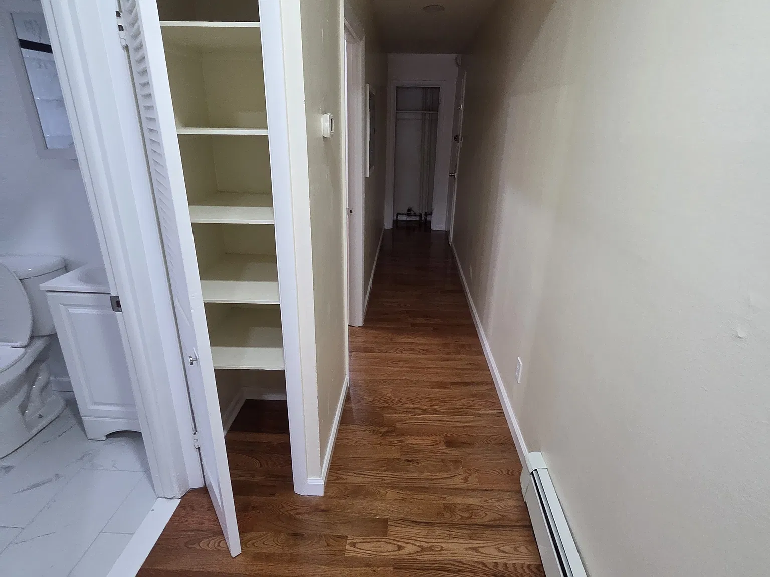 1 bed, 300 sqft, $1,725 — Photo 2