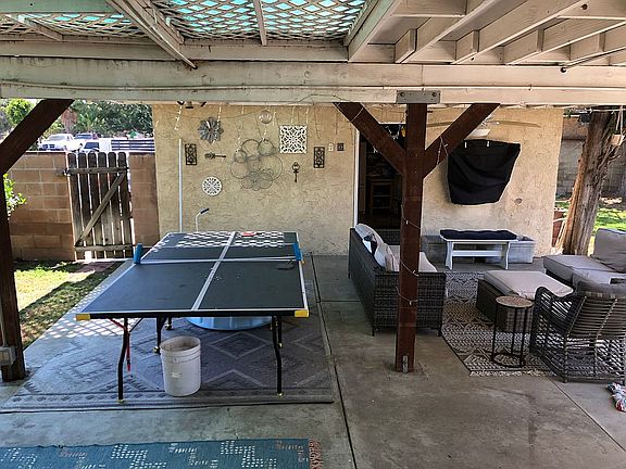 4th image of 8058 Lemona Ave