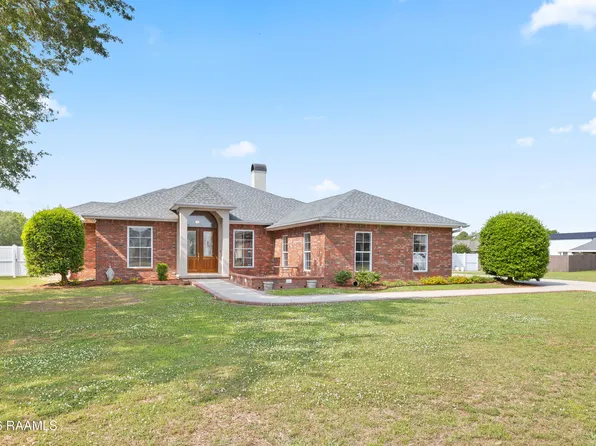 2205 Terre Ruelle, New Iberia, LA 70563