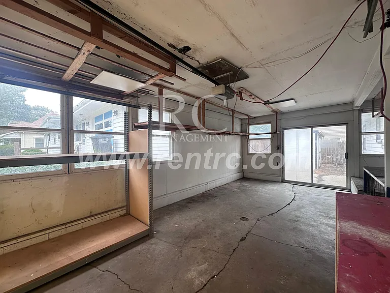 717 W Columbia St #W — Photo 19