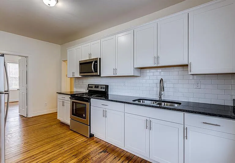 2922 Noble Ave #A — Photo 19