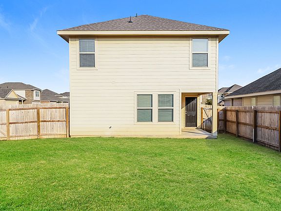 5th image of 9303 Evening Shade Ct