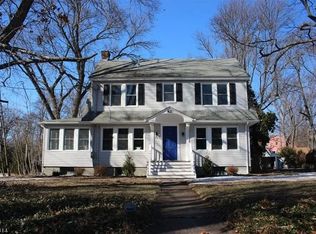 82 Willow Ave, North Plainfield, NJ 07060