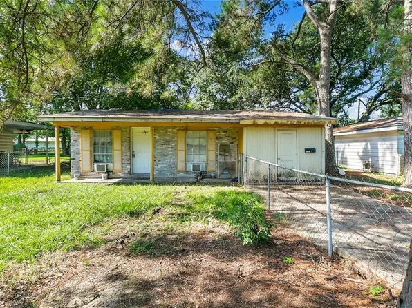 7122 Poinsettia Dr, Baton Rouge, LA 70812