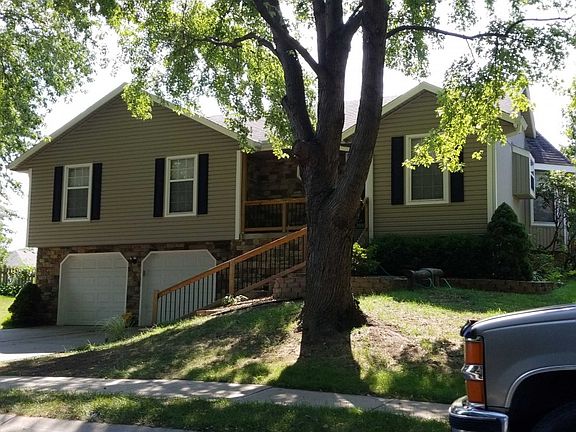 2nd image of 2521 NE Remington Ct