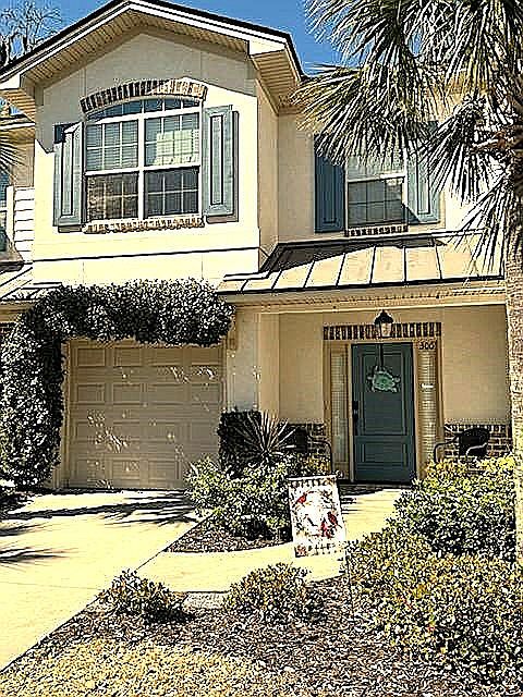 1st image of 306 Reserve Ln #306