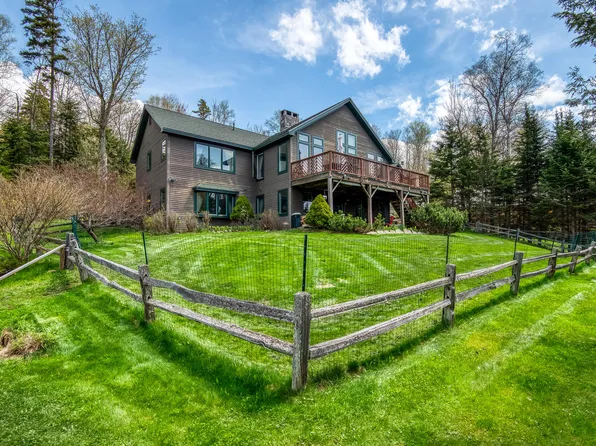 36 Chestnut Lane, Rangeley, ME 04970