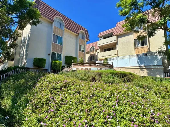 5625 Sumner Way Unit 212, Culver City, CA 90230