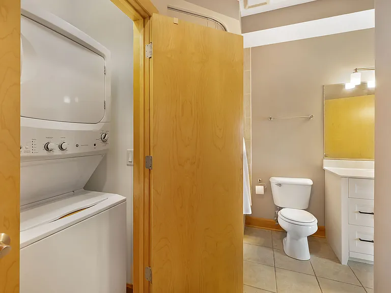 1550 E Royall Pl #403 — Photo 12