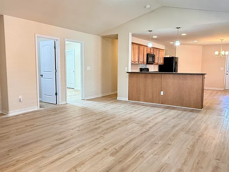 28118 Kawana Ct — Photo 2