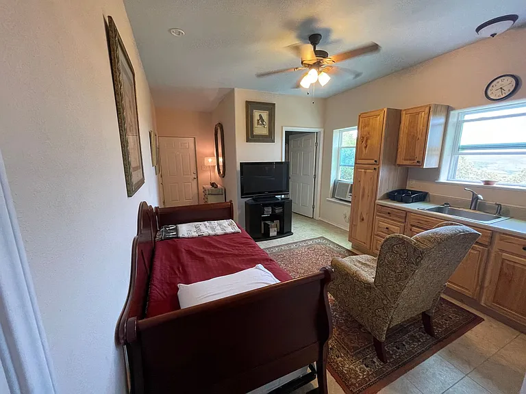 532 Stenen Dr — Photo 14
