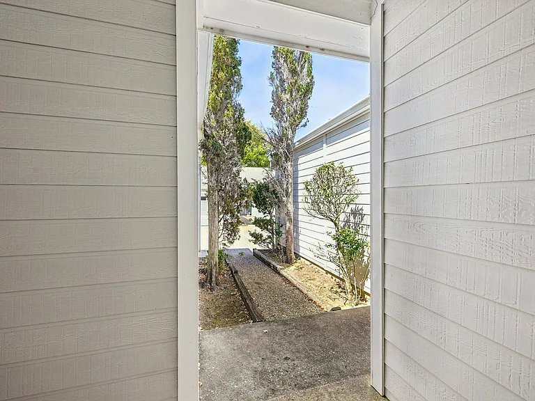 64 Hideaway Dr — Photo 13