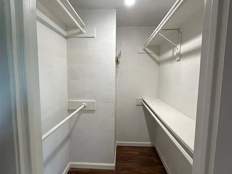 2018 W Rundberg Ln #5B — Photo 17