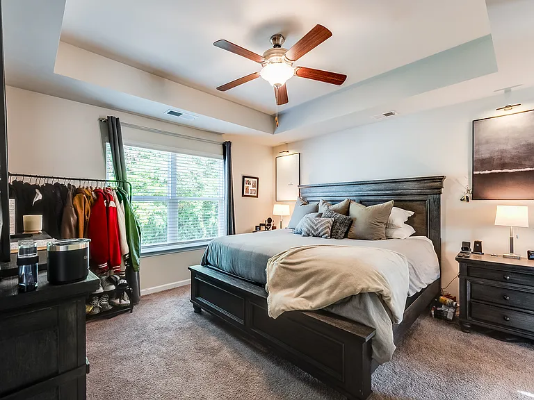1313 Sweetbriar Cir — Photo 16