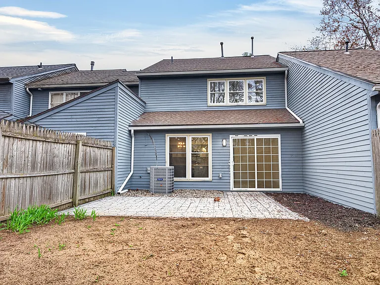 20 Tekakwitha Ct — Photo 17