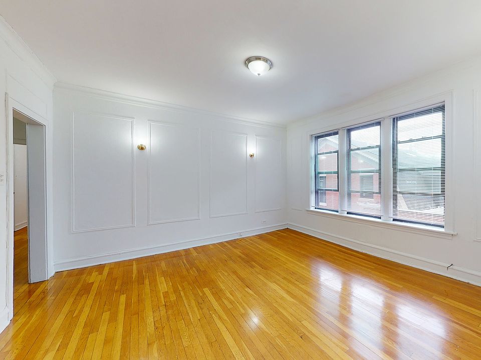 Dining/Living room