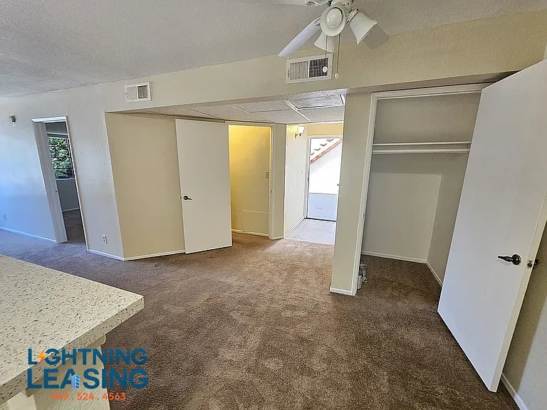 8731 De Soto Ave #101 — Photo 3