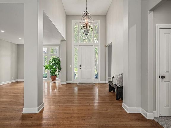 5th image of 4424 W 150th St