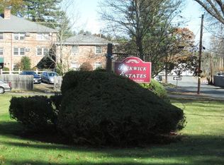 13 Cross St APT 1, North Chelmsford, MA 01863