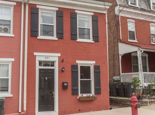 231 Hall St, Phoenixville, PA 19460
