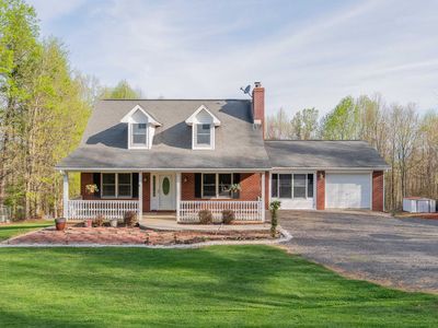425 Springwillow Dr, Hillsville, VA, 24343