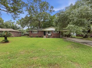 2627 Ridgewood Ave, Charleston, SC 29414