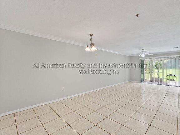 3rd image of 4274 Calinda Ln APT 212