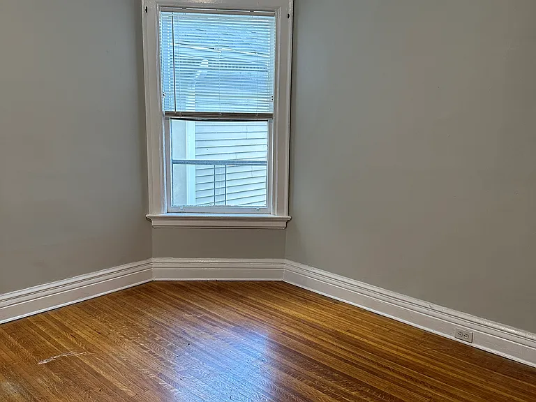 750 Elmwood Ave #2 — Photo 8