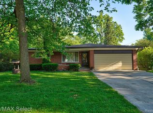 1235 Pickwick Pl, Flint, MI 48507