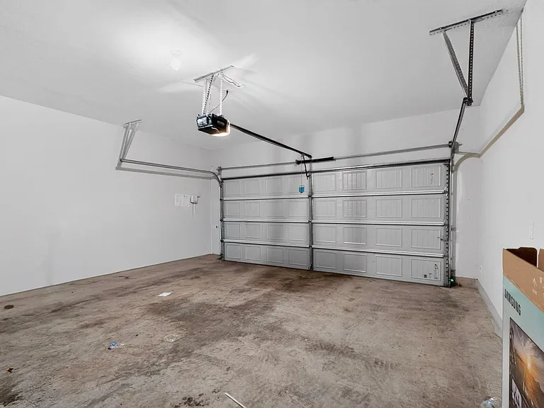 17617 Fairbridge Ln — Photo 20