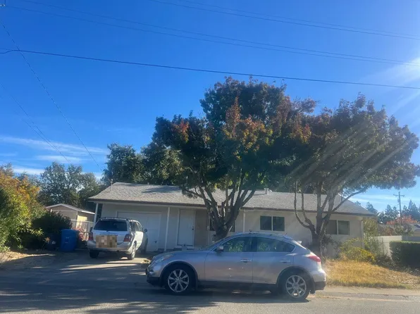 9739 K St, Live Oak, CA 95953