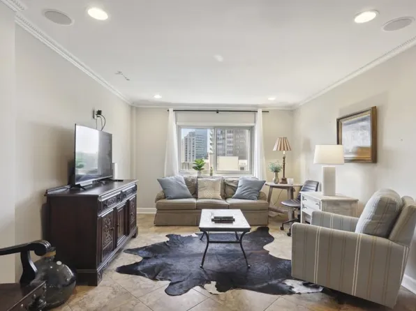 2285 Peachtree Rd NE Unit 1207, Atlanta, GA 30309