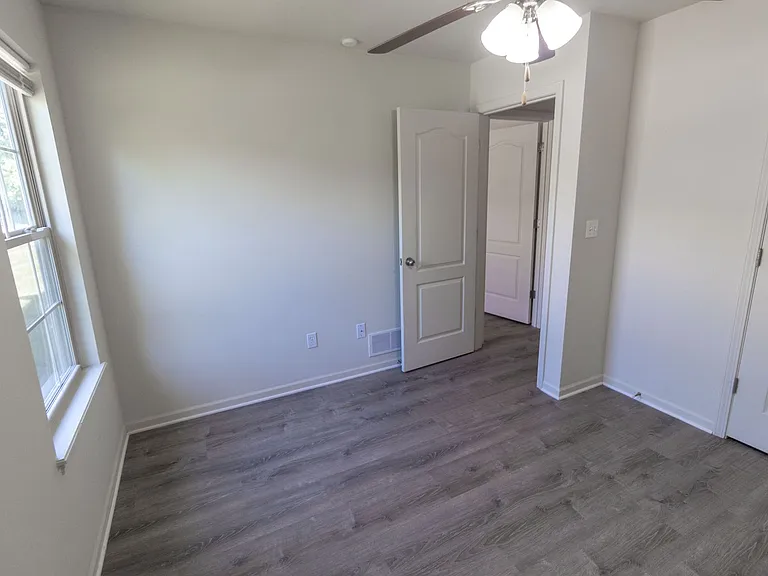 1408 Bodie Dr — Photo 23