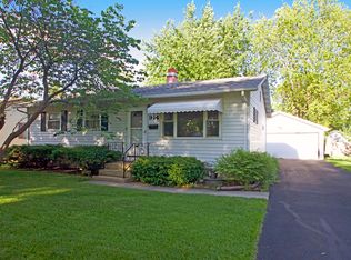 914 Pearson Dr, Joliet, IL 60435