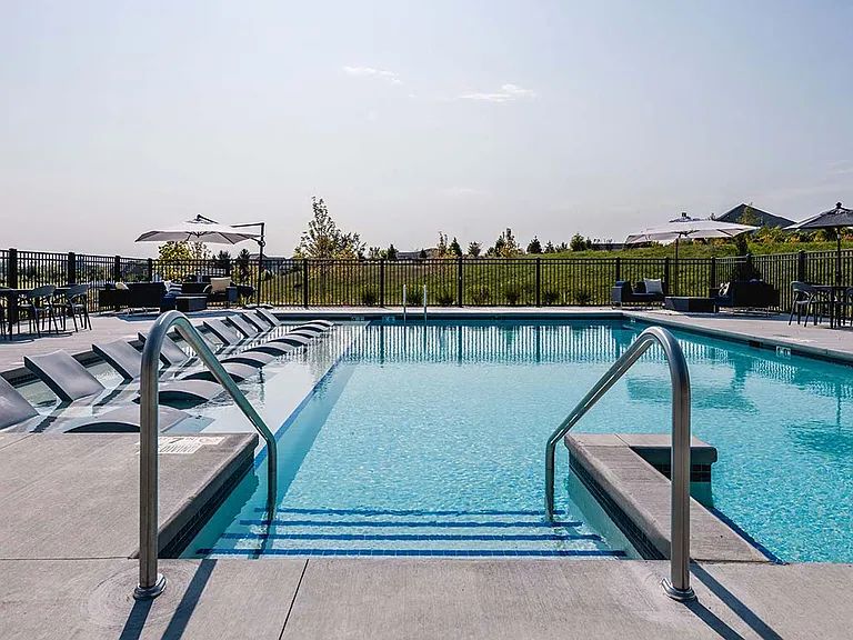 Velo Village Apartments — Photo 16