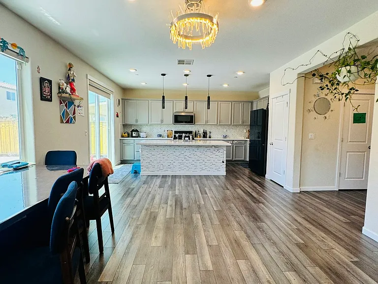 5356 Knights Valley Ln — Photo 11