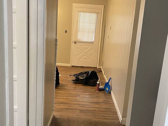 3rd image of 340 Hemlock Dr #9534993