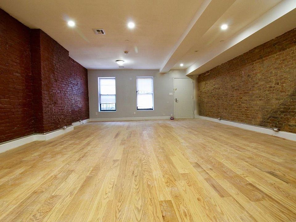 2nd image of 356 Marion St
